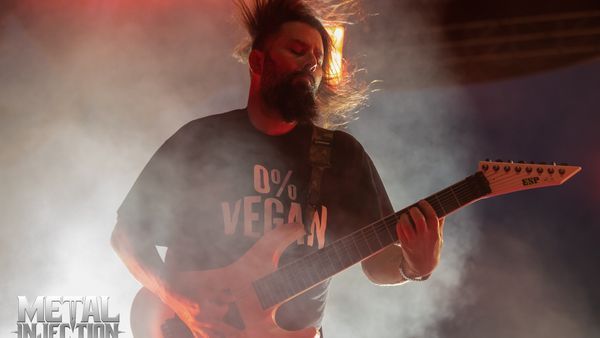 Гитарист Deftones Стивен Карпентер отказался от участия в мировом турне группы из-за беспокойства перед полётами