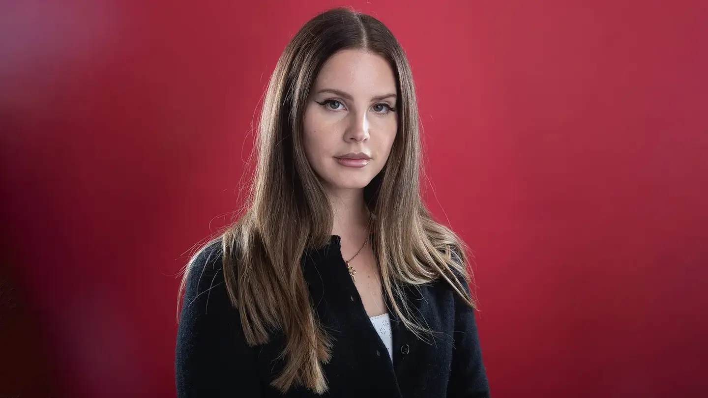 Лана Дель Рей напишет саундтрек к игре «007: First Light», считают фанаты Джеймса Бонда